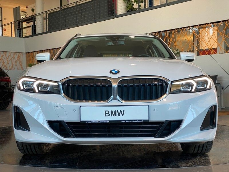 BMW 318d Touring Curved DrivingAssistant Shzg LED foto 18