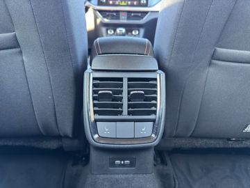 Skoda Kamiq 1.5 TSI Style *4XSHZ*CAM*LED*KESSY* ALU