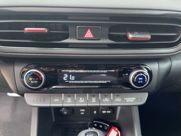 Fahrzeugabbildung Hyundai KONA FL 1.6 T-GDi DCT 2WD N-Line NAVI LED KRELL