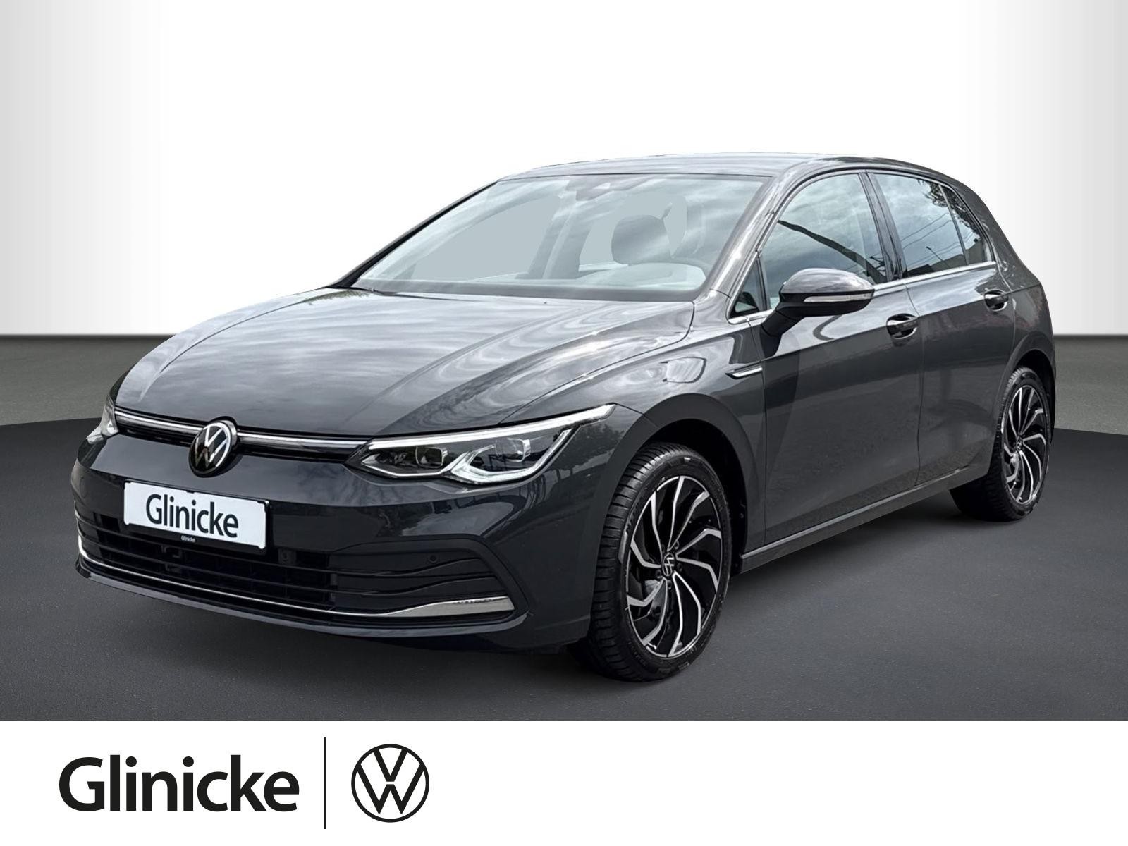 Volkswagen Golf VIII Style 2.0 TSI DSG, SHZ, LED
