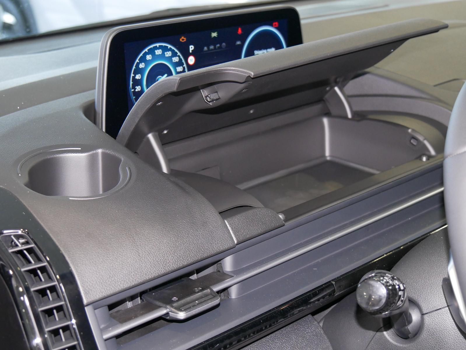 Hyundai STARIA - Bild 18