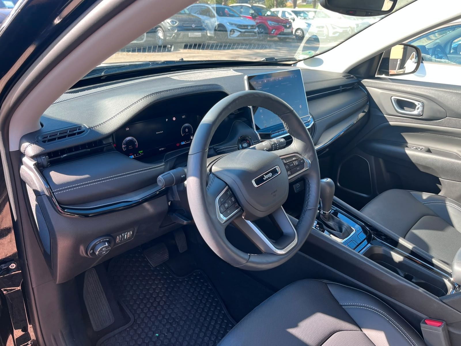 Fahrzeugabbildung Jeep Compass Summit Mild-Hybrid FWD