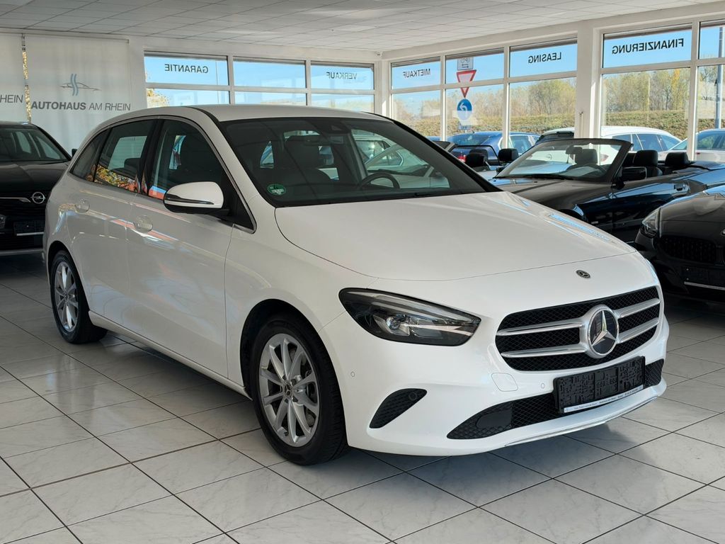 Image of Mercedes-Benz B 250