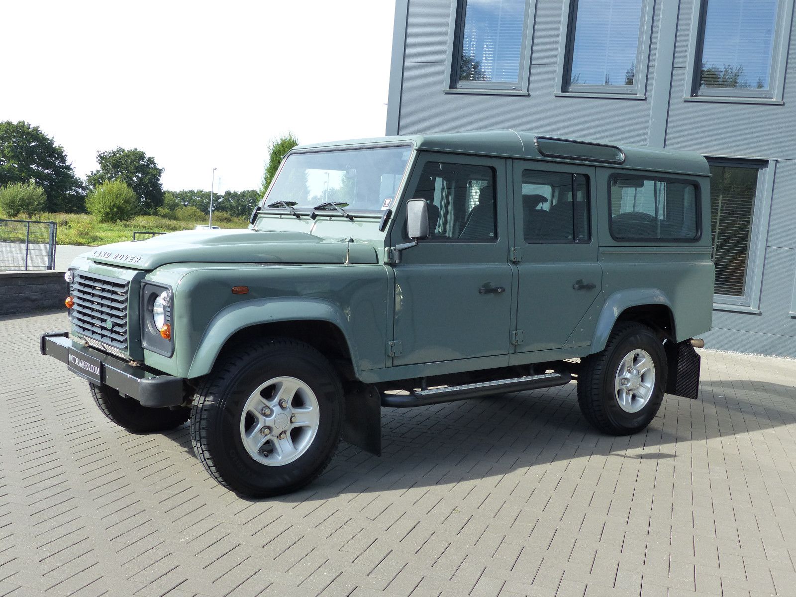 Fahrzeugabbildung Land Rover Defender 110 D AUTOMATIK !!