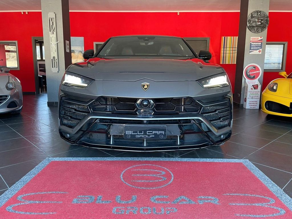 Image of Lamborghini Urus
