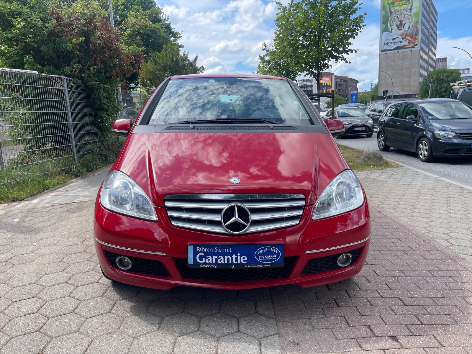 Mercedes-Benz A 160 Avantgarde 5-türig Panorama Faltdach