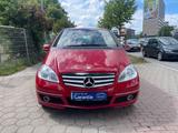Mercedes-Benz A 160 Avantgarde 5-türig Panorama Faltdach