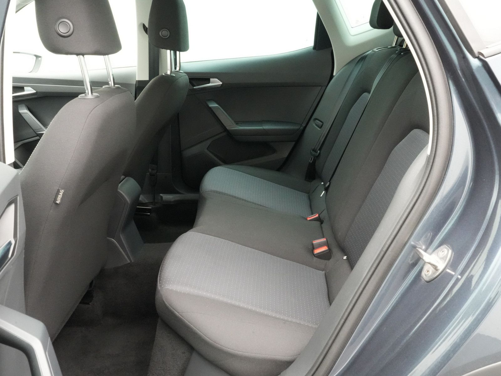 Seat Arona - Bild 13