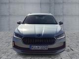 Skoda Superb Combi 2.0 TDI Selection HuD StHzg AHK - Skoda Superb mit Diesel-Antrieb: Standheizung