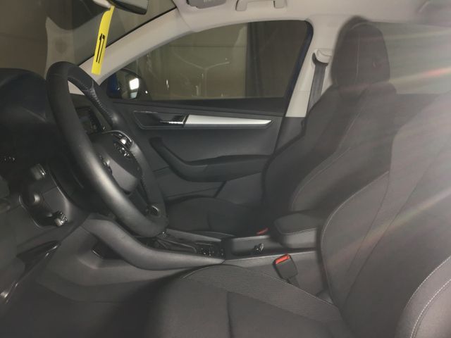 Fahrzeugabbildung Skoda Karoq Selection 1.5TSI DSG/ACC/SHZ/SmartLink/LED