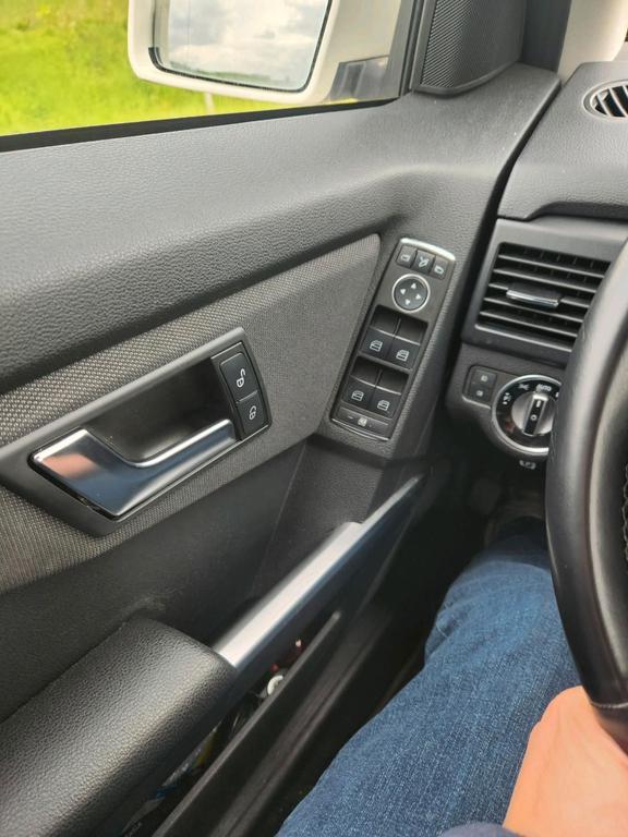 Mercedes-Benz GLK 220