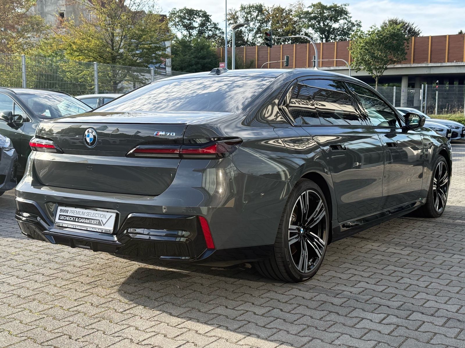 BMW i7 M70 xDrive M Sport ExecutiveLoungeSeating foto 2