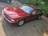 BMW E38 730iL  V8 Lang Oldtimer Rostfrei Neu Tüv - rote BMW 7er Reihe