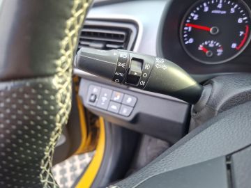 Kia Stonic Spirit 1.0 T-GDi °Navi°RFK°PDC°SHZ°AAC°