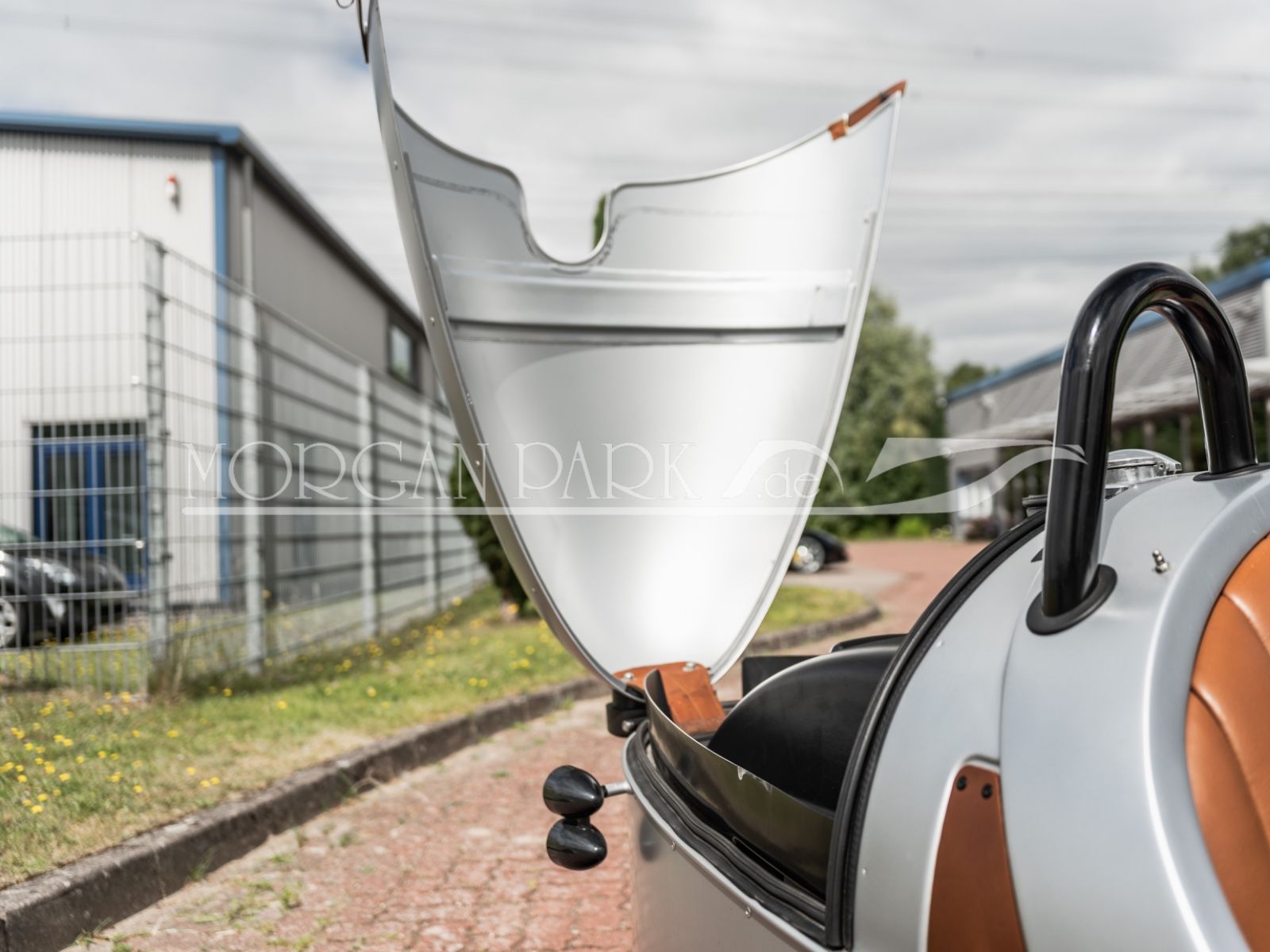 Fahrzeugabbildung Morgan 3-Wheeler *matt silber*