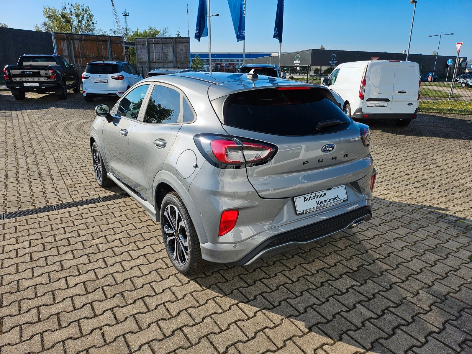 Fahrzeugabbildung Ford Puma ST-Line Rückfahrcam, Winterpaket, Regensen.