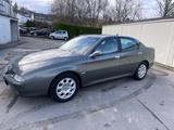 Alfa Romeo Alfa 166 2.5 V6 24V Distinctive tempomat navi - Alfa Romeo 166: Navigationssystem