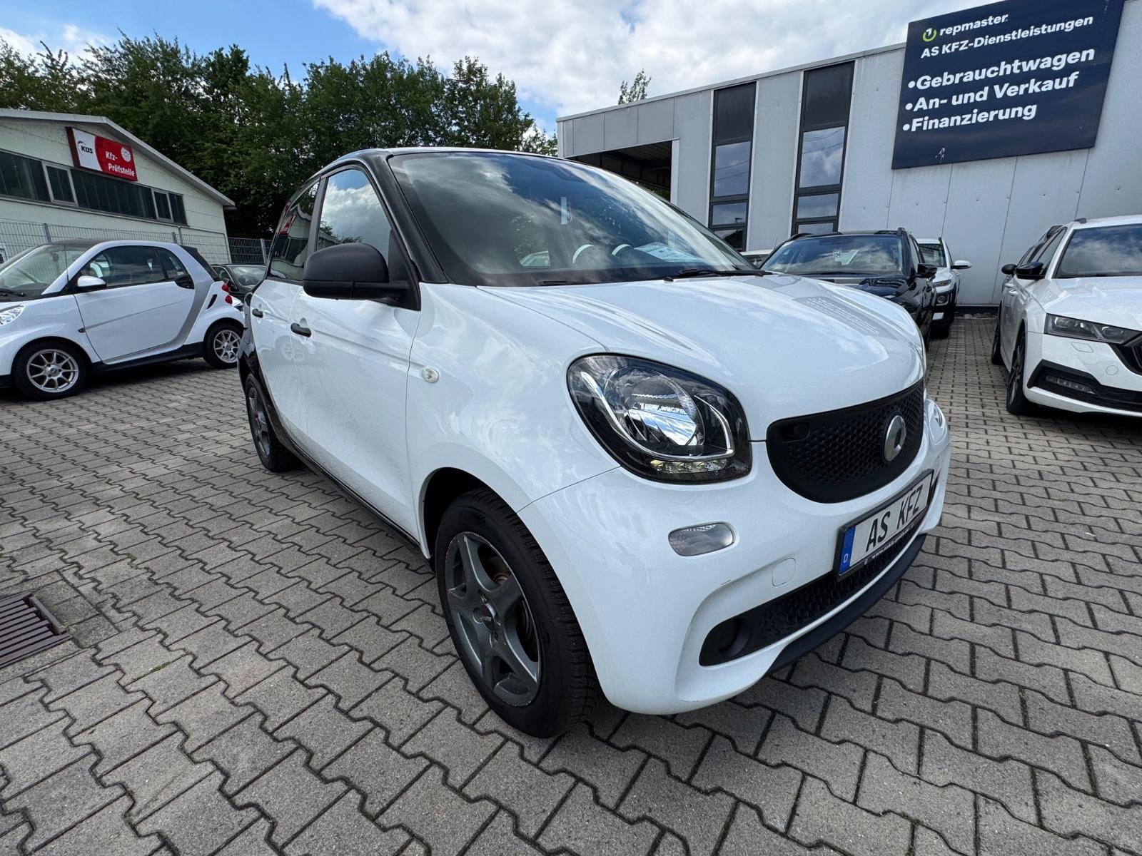 Smart ForFour 52kW KLIMA ALU´S SERVO TEMPOMAT RADIO