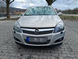 Opel Astra Caravan 1.7 CDTI."TÜV NEU" - Opel Astra aus 2009 mit Diesel-Antrieb: Kombi, 1.7