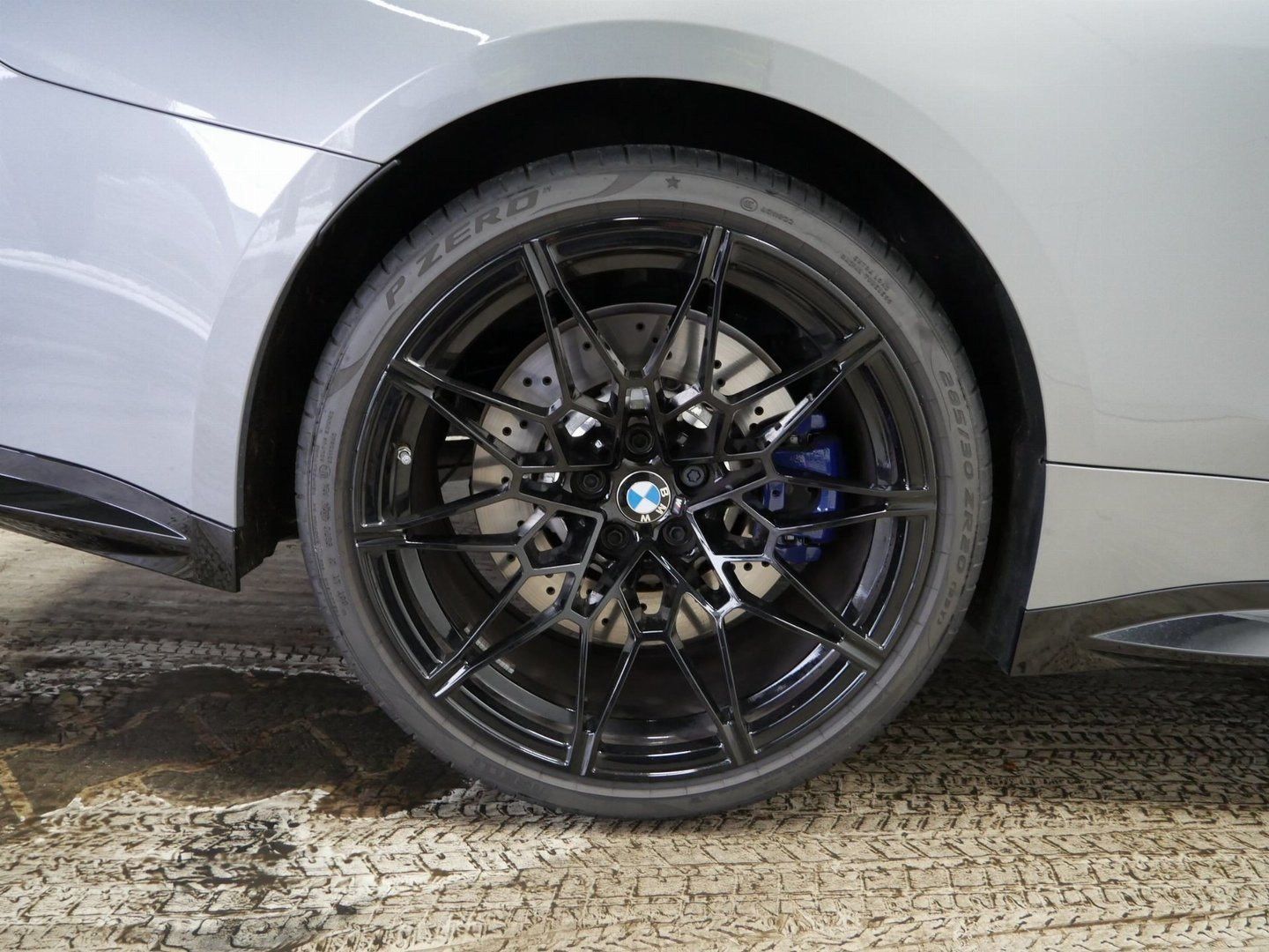 Fahrzeugabbildung BMW M4 Competition M Alcantaralenkrad, Carbon Fibre,