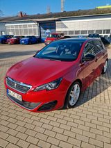 Peugeot 308 GT BlueHDi 180 EAT6 STOP & START GT - Peugeot 308 mit Diesel-Antrieb: Limousine