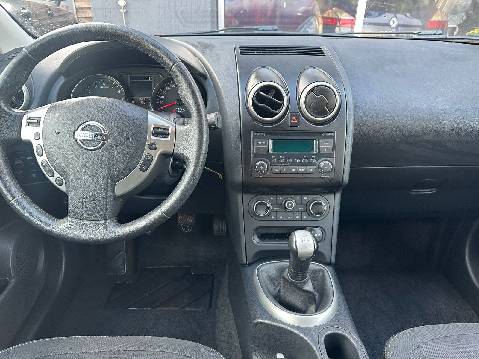 Fahrzeugabbildung Nissan Qashqai Acenta 1.6 PDC+SHZ+2Z-KLIMAAUT.+TÜV-NEU