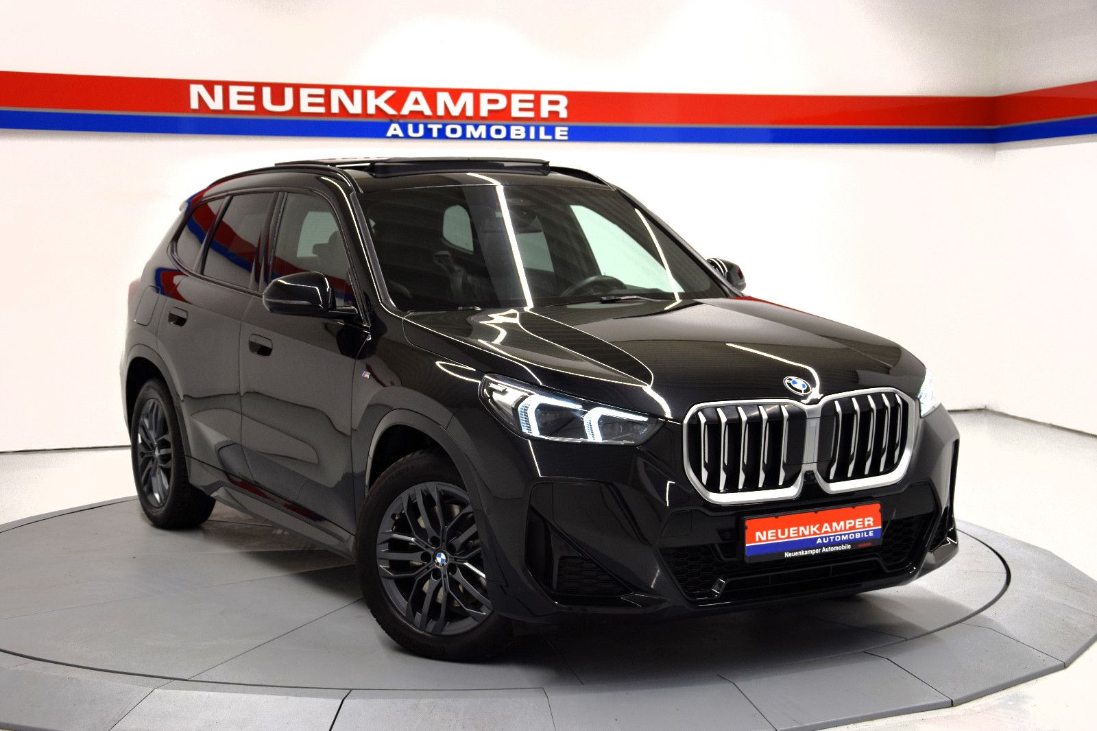 Fahrzeugabbildung BMW X1 23d xDrive M Sport Pano LED ACC HuD h/k Leder