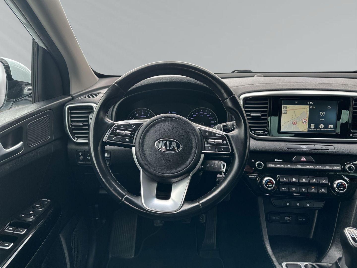 Fahrzeugabbildung Kia Sportage 1.6 Dream Team 2WD +Navi+Mehrzonenklima