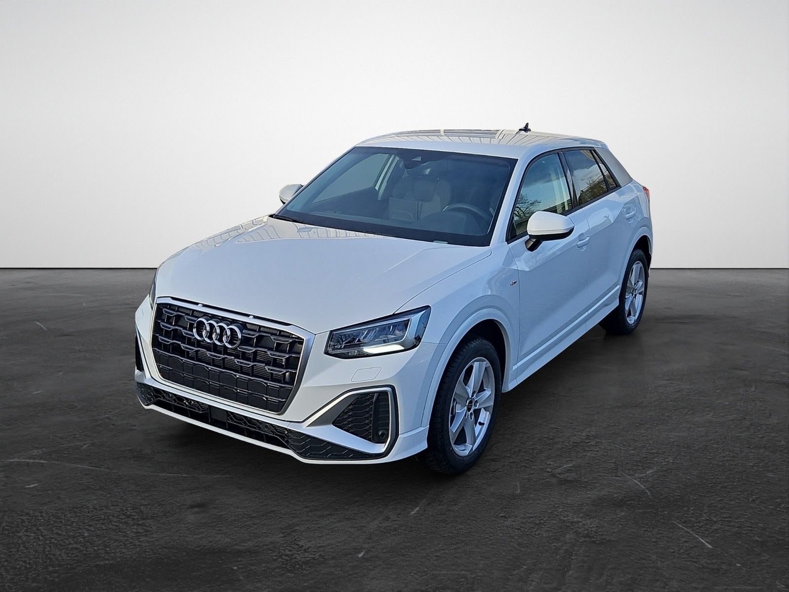 Audi Q2 35 TFSI S tronic S line S line NaviPlus LED A imagem 2