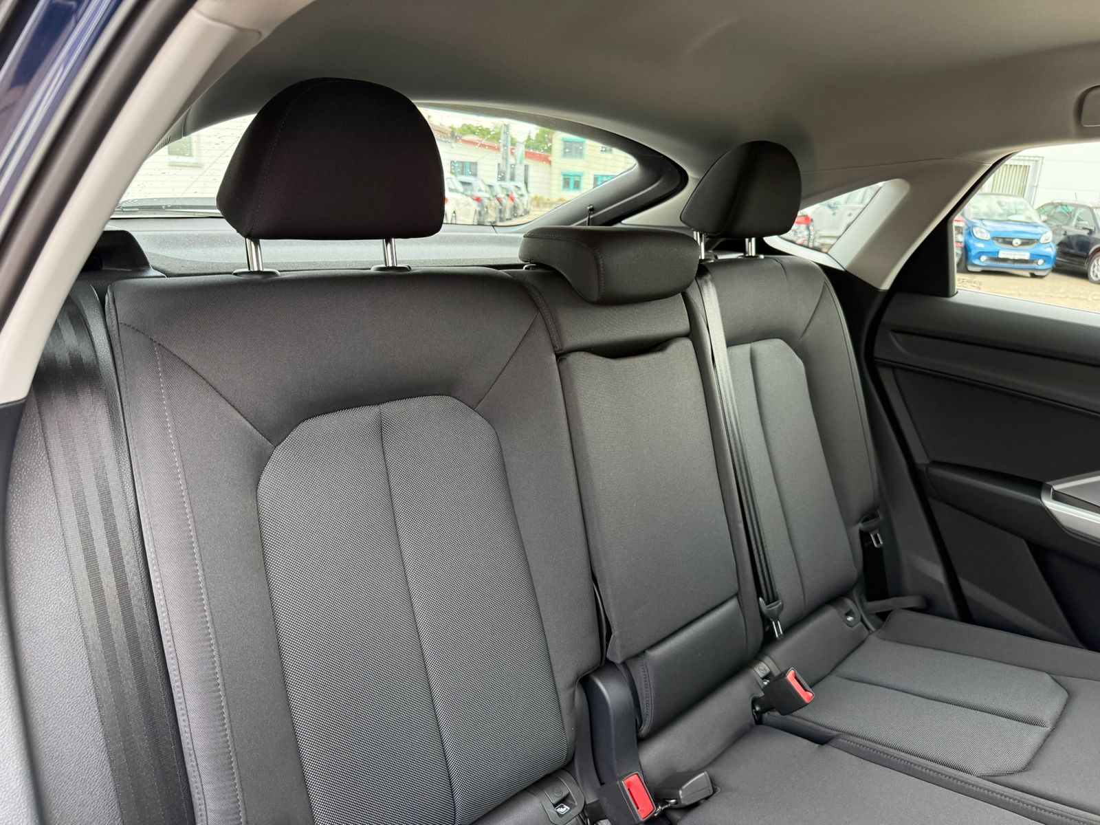 Audi Q3 Spb. S line 45 TFSIe ACC eHECK LED NAVI foto 17