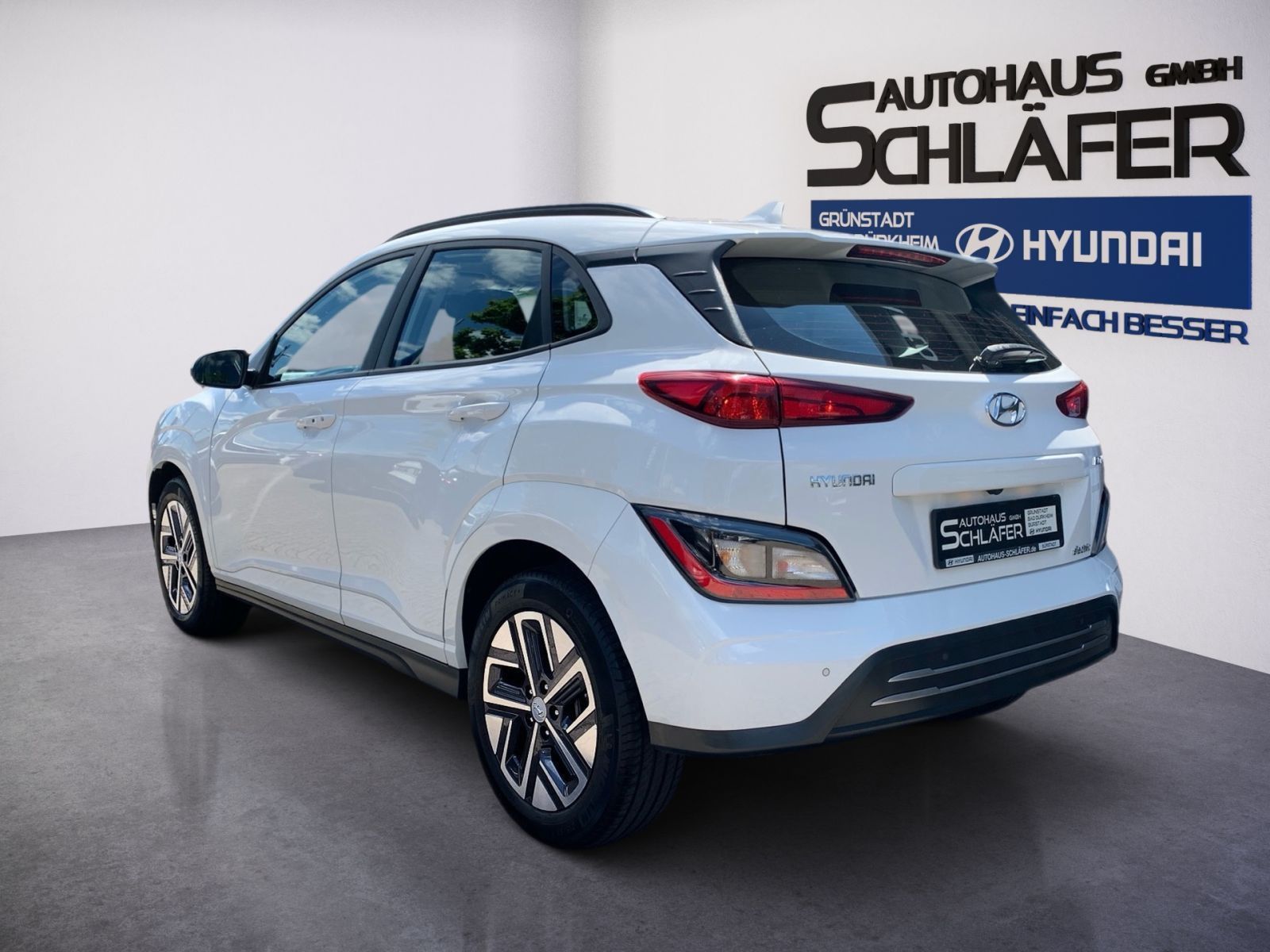 Fahrzeugabbildung Hyundai KONA Select Elektro 11 kW OBC Sitzheizung