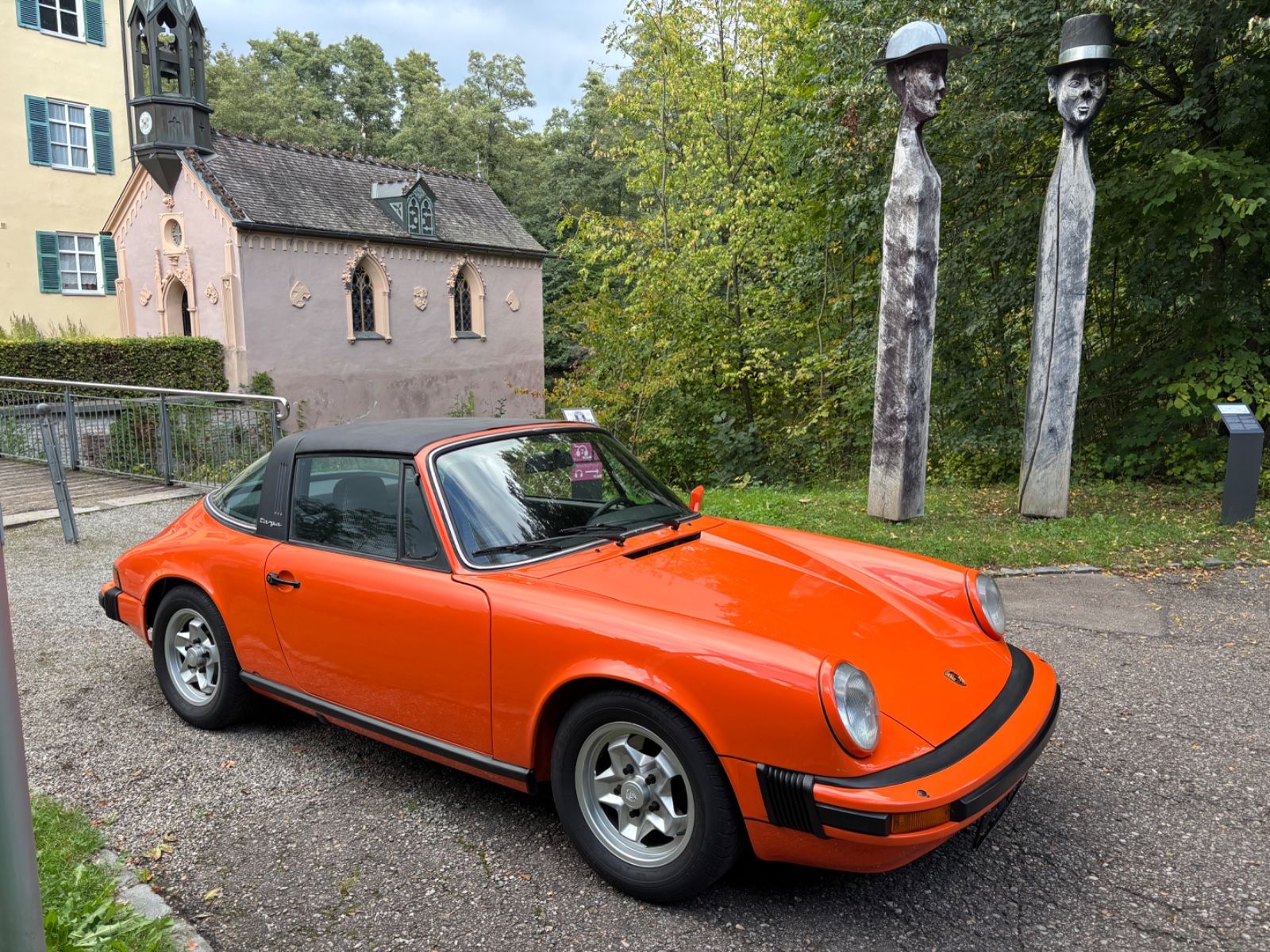 PORSCHE 911 6