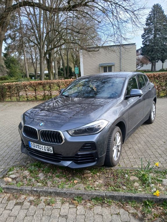 Image of BMW X2