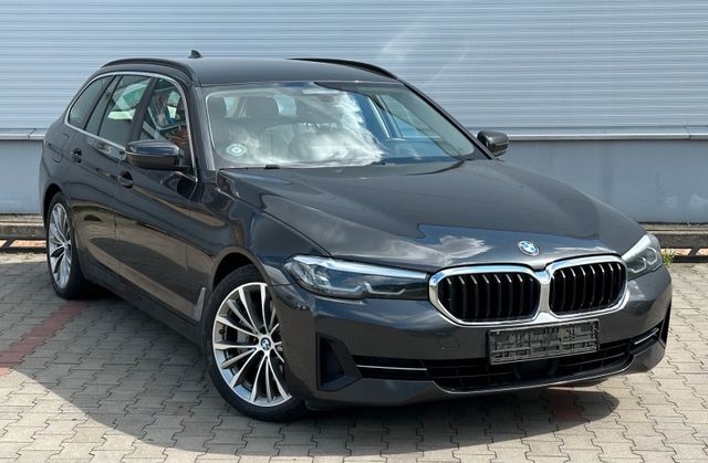 BMW Touring 530 d AHK Leder Beheizbares Lenkrad