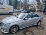 Mercedes-Benz Mercedes-benz w212 E500 4matic V8 Biturbo - Mercedes-Benz E-Klasse W212 mit Benzin-Antrieb