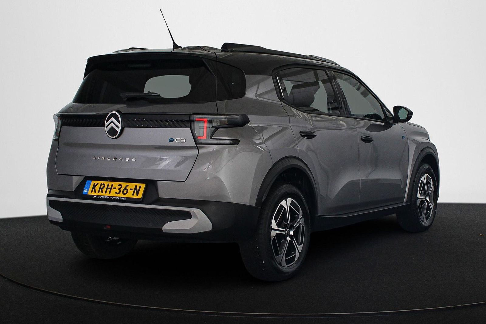 Citroën ë-C3 Aircross Max 113pk Extended Range 54 kWh imagem 3