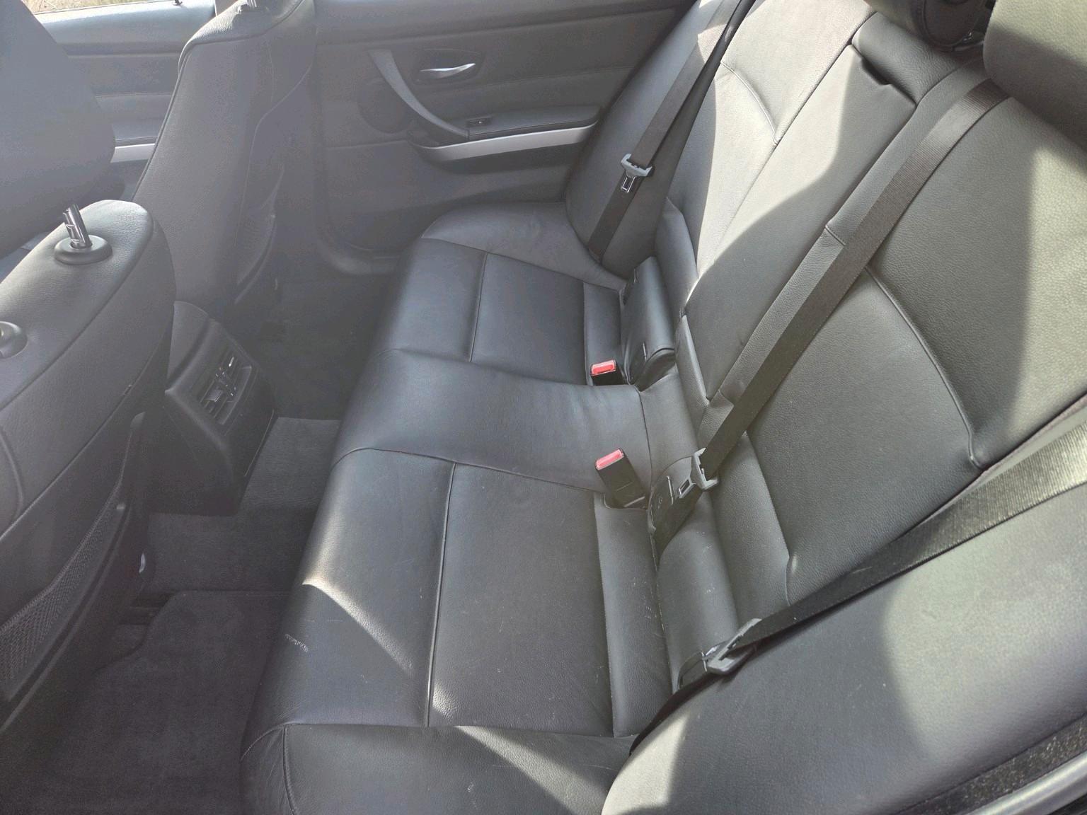 BMW 325 2005 — photo 6