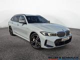 BMW 330i Touring xDrive M Sport AHK+PANO+KAM+LED+SHZ - BMW in Berlin