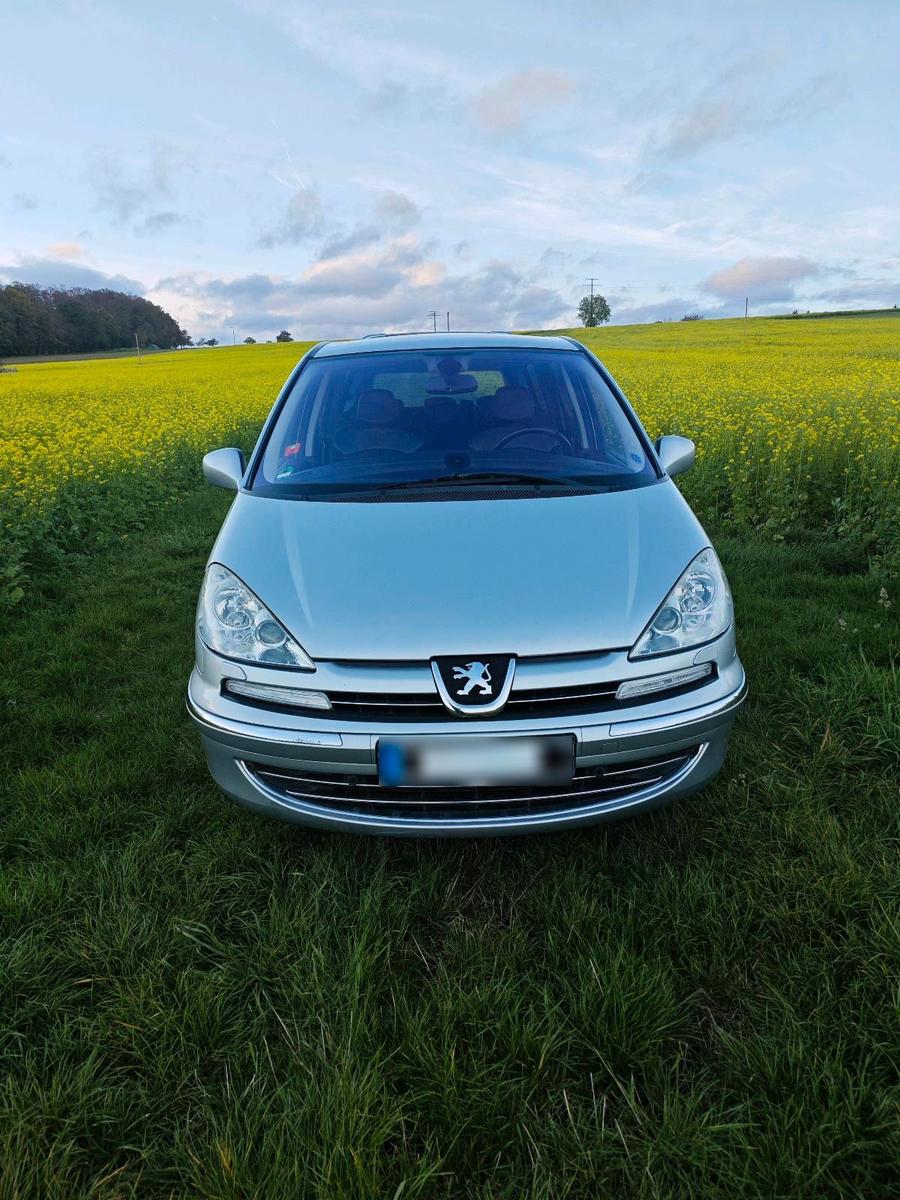 Peugeot 807