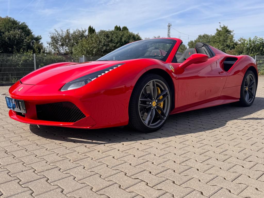 Ferrari 488 Spider