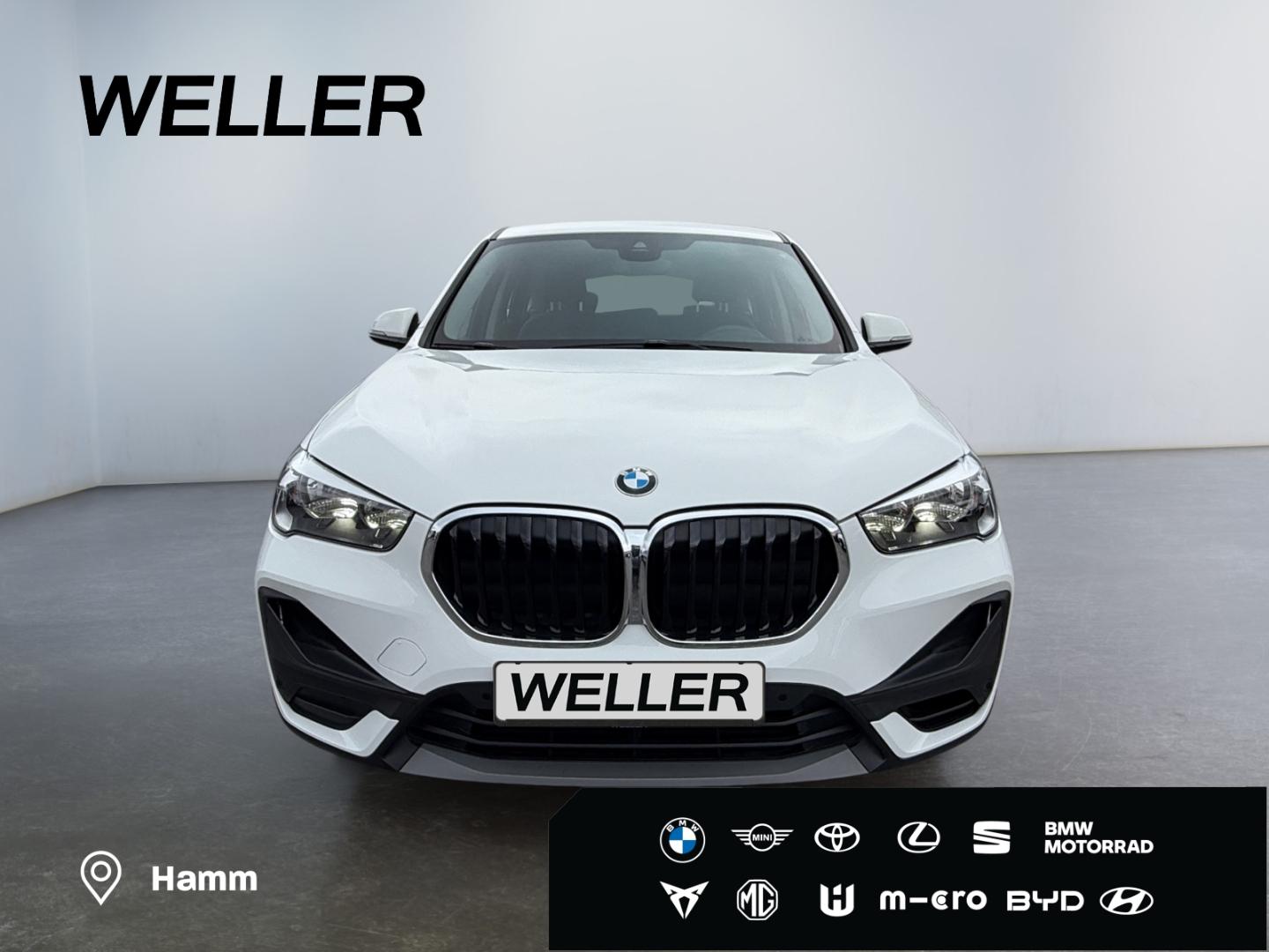 BMW X1 sDrive 20 i *Sportsitze*Pano*SHZ*HiFi*PDC*BT*