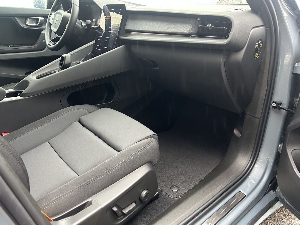 Fahrzeugabbildung Polestar Polestar 2 BST Edition 270+Matt-Grau+21-Zoll+