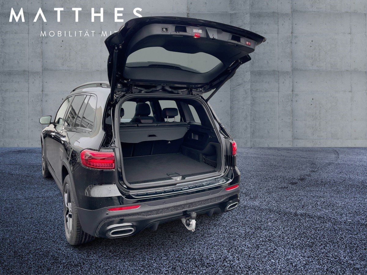 Fahrzeugabbildung Mercedes-Benz GLB 200 d AMG/Night/Pano/360°/AHK