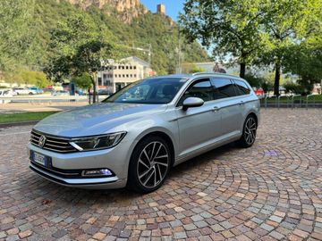 Volkswagen Passat - 2
