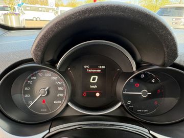 Fahrzeugabbildung Fiat 500X Sport 4x2 RFK SHZ Navi DAB+ Temp uvm.