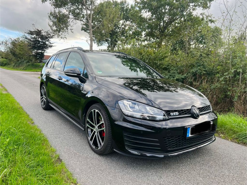 Image of Volkswagen Golf