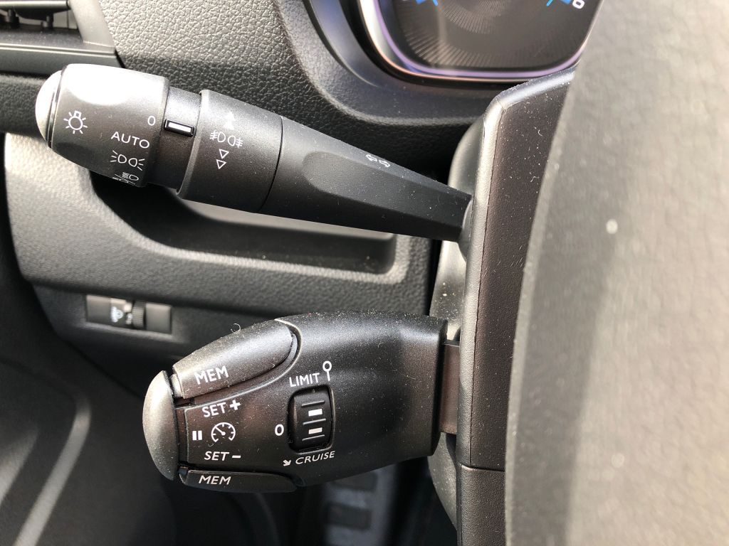 Fahrzeugabbildung Citroën e-Jumpy M 75 kWh*großer Akku*Klima*11 kW Lader*