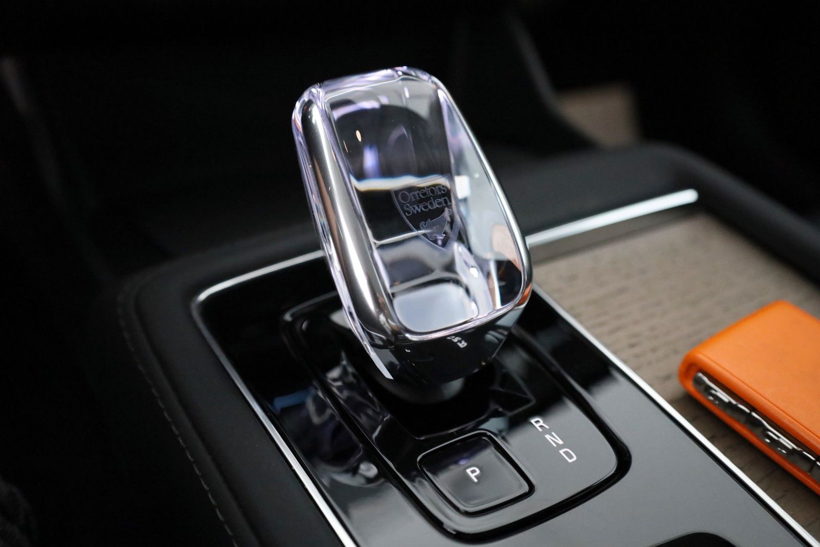 Fahrzeugabbildung Volvo XC90 Plus Bright AWD,7Sitze4xSH,360Kam.,HUD,,AHK