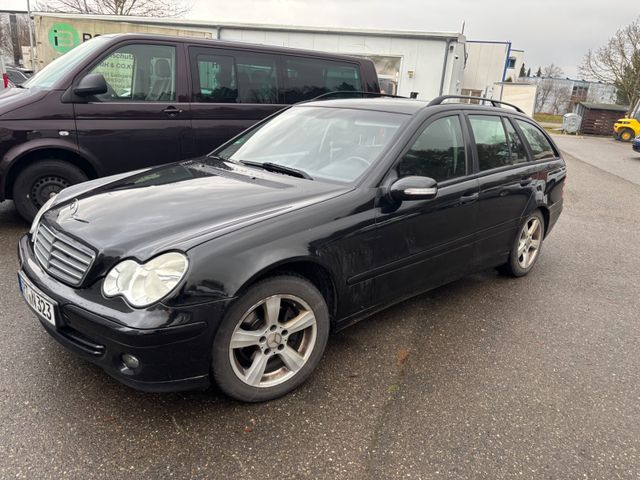 Mercedes-Benz C 220 C -Klasse T-Modell C 220 T CDI Automatik