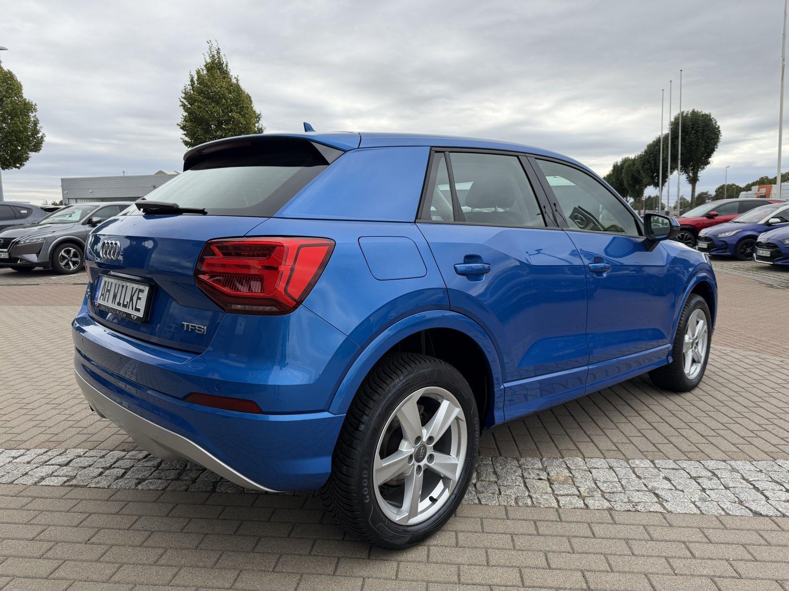 Audi Q2 SPORT 6 GANG/LED/DAB/AHK/DAB